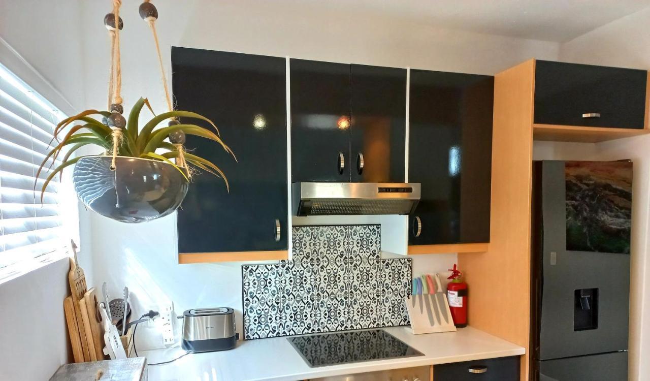Waterfront Estate Self Catering F10 Apartment Swakopmund Ngoại thất bức ảnh